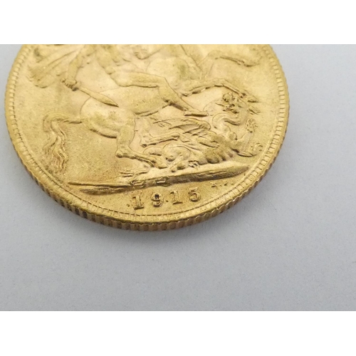 49 - United Kingdom, George V 1915 22ct gold full sovereign.