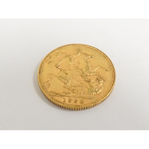 61 - United Kingdom. Edward VII 1908 22ct gold full sovereign.