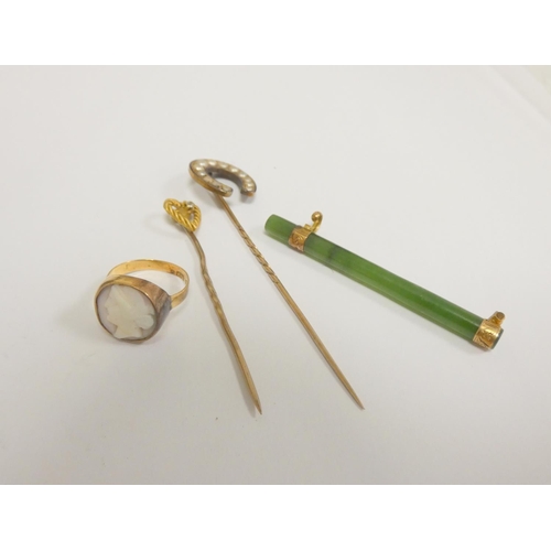 65 - Gold jewellery to include a Georgian 18ct gold ring with shell cameo, a 15ct gold stick pin, another... 