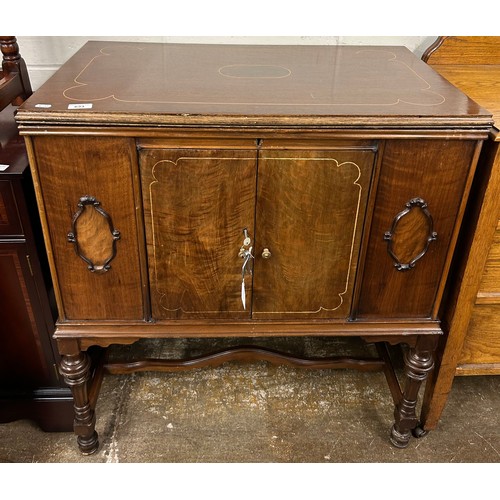 633 - Mahogany cocktail cabinet 