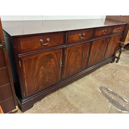 636 - Modern mahogany sideboard 