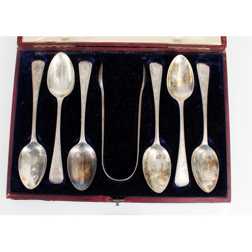 494 - Set of six silver teaspoons with matching sugar tongs, William Devonport Birmingham 1900, gross 147g... 