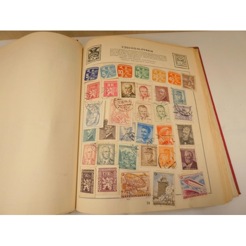 123 - Large vintage stamp album to include world stamps.