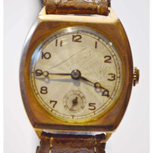 283 - Gent's 9ct gold watch in bubble back-style case, c. 1930, and a similar lady's 9ct gold backed watch... 