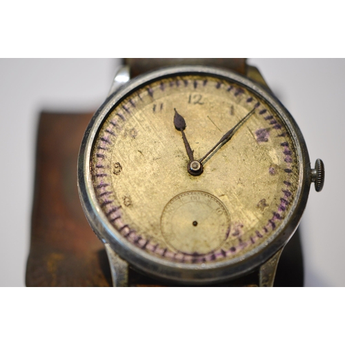 286 - Rare vintage large mechanical gent's wristwatch by Tissot & Fils, Locle, the case measuring appr... 