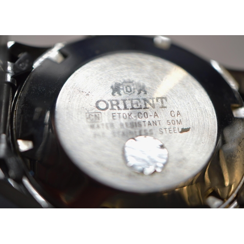 289 - Orient gent's automatic chronograph stainless steel watch, with white dial, ref no CN ETOK-CO-A, on ... 