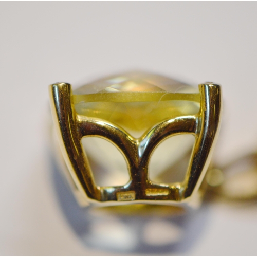 217 - Citrine pendant in 18ct gold, the large square-cut citrine measuring approximately 17mm, approximate... 