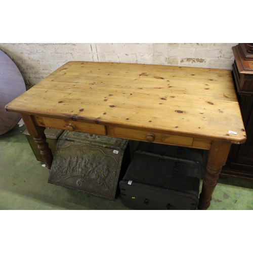 549 - Pine farmhouse kitchen table, 150cm x 80cm.