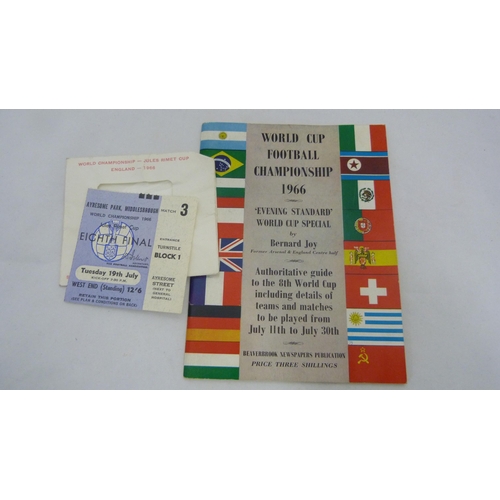 401 - World Cup Football Championship 1966 - Evening Standard World Cup Special guide book by Bernard Joy ... 