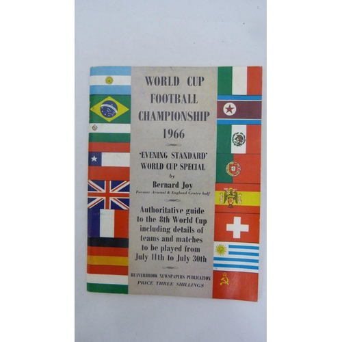 401 - World Cup Football Championship 1966 - Evening Standard World Cup Special guide book by Bernard Joy ... 