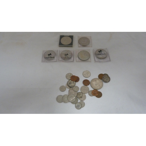 413 - Bag of coinage to include small Victorian silver coin, 1897 USA silver one cent coin, Newfoundland 1... 