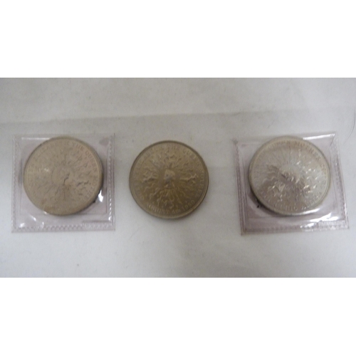 413 - Bag of coinage to include small Victorian silver coin, 1897 USA silver one cent coin, Newfoundland 1... 