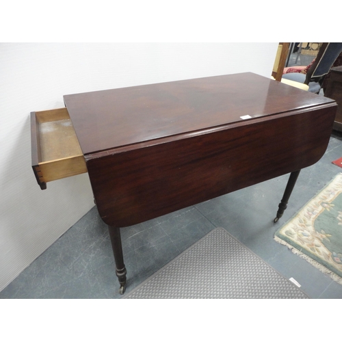 422 - 19th century mahogany Pembroke table.