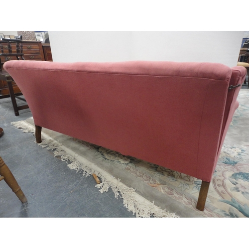 432 - Pink upholstered settee.