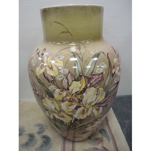 448 - Large vase with floral decoration.