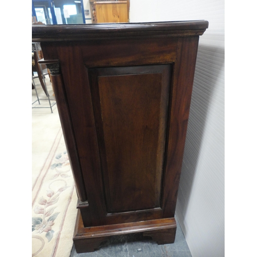 470 - Mahogany chest of four long drawers.