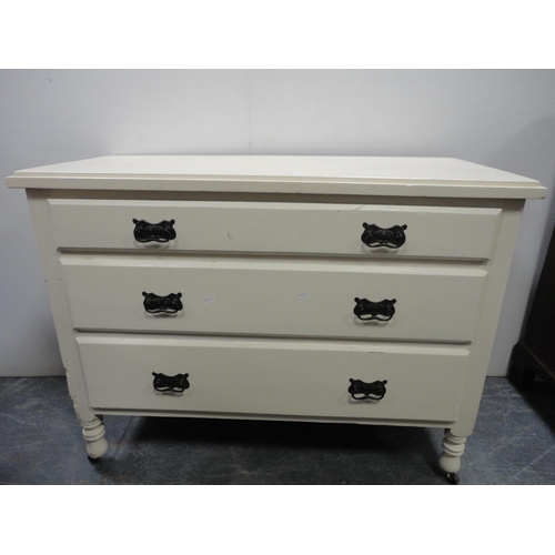 475 - White painted chest of three drawers.