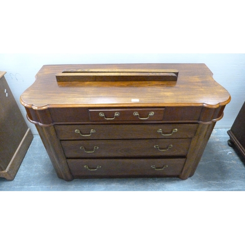 489 - Victorian-style mahogany dressing chest.