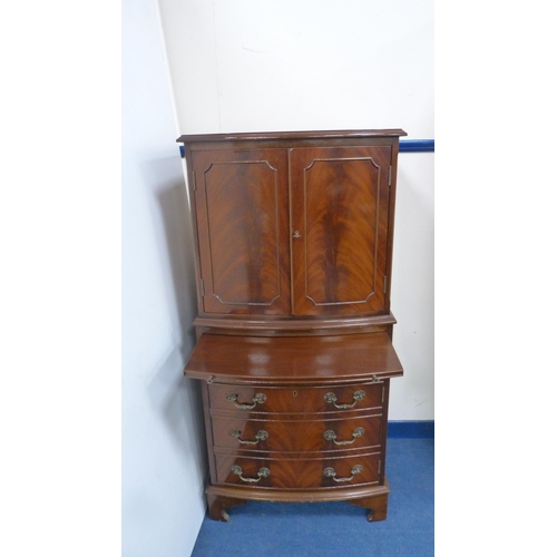 499 - Mahogany tallboy cabinet.