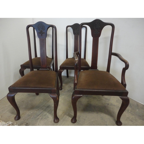 524 - Set of four mahogany splat-back dining chairs, including one carver.