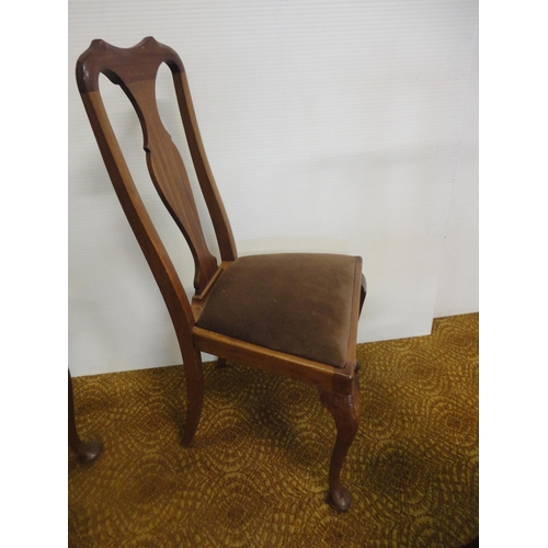 546 - Set of four mahogany splat-back dining chairs.