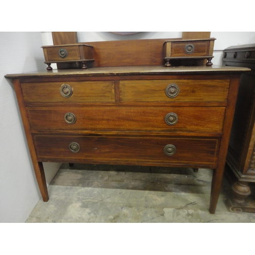 550 - Edwardian mahogany dressing chest.