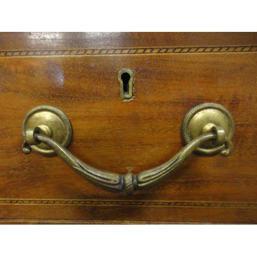 557 - Mahogany inlaid dressing chest.