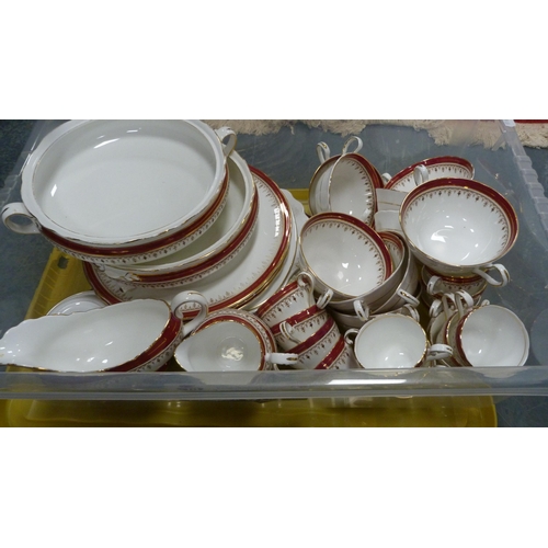 61 - Two cartons containing an Aynsley 'Durham' pattern part coffee and dinner service etc.