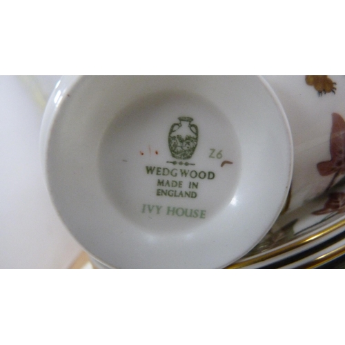 78 - Wedgwood 'Ivy House' pattern part tea set.