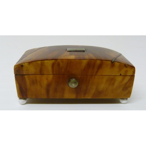 393 - George III mahogany and boxwood strung tea caddy, 16.5cm high, 27cm wide and 14cm deep, a 19th centu... 