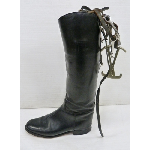 411 - Pair of black leather riding boots with wooden trees and ring pull handle, label for 'Alan McAfee, 3... 