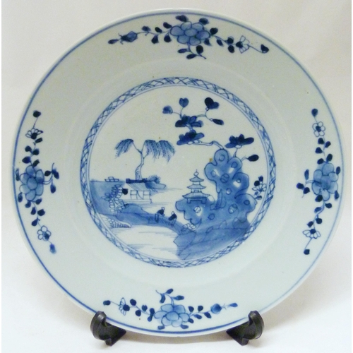 360 - Chinese export blue and white porcelain plate, Yongzheng (1678 - 1735), decorated with flowering res... 