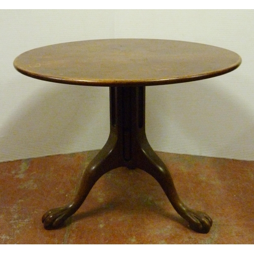 538 - George III style mahogany tripod table, the Irish-style table with snap-action saucer top on fluted ... 