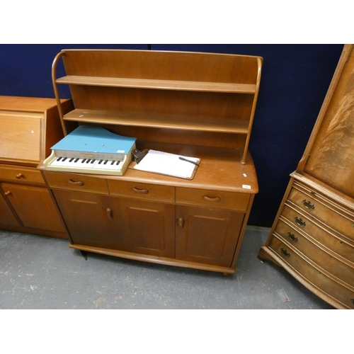 564 - Ercol style light oak sideboard with plate rack., 120cm wide.