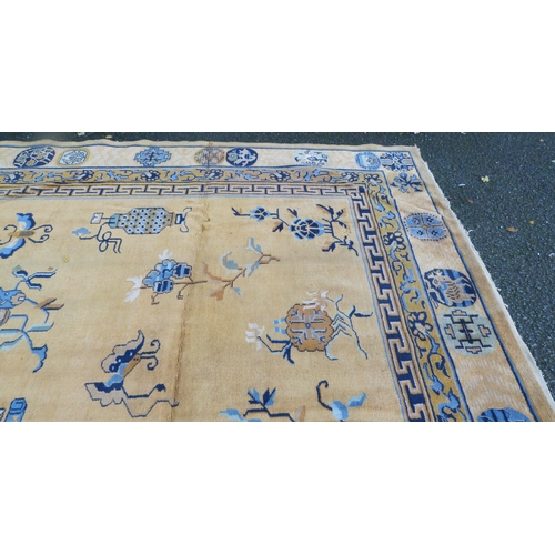 499 - Chinese hand-knotted wool carpet, c. early to mid 20th century, adorned with animals, floral motifs ... 