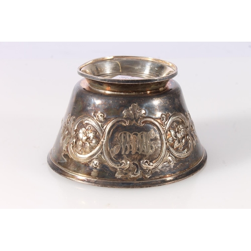 552 - Victorian silver sugar bowl by Henry Wilkinson & Co, Sheffield 1869, 117g.