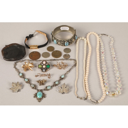 124 - Costume jewellery, some white metal, coins, etc