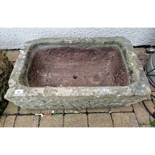 542 - Stone trough