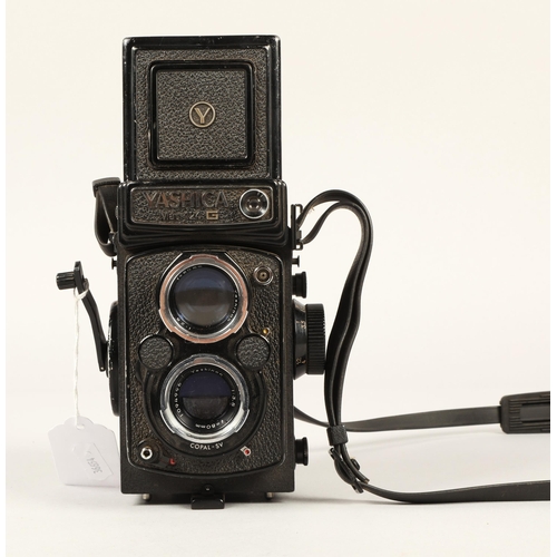 42 - Yaschica Mat-124G twin lens reflex camera