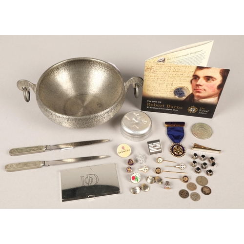 238 - Eik Tinn Norway pewter bowl with assorted coins to include Robert Burns 2009 uncirculated £2, enamel... 