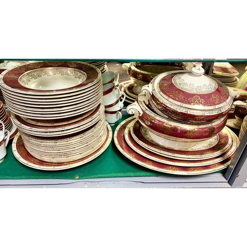 257 - Noritake Goldmere teaset and Crown Ducal gilt and burgundy decorated dinner service