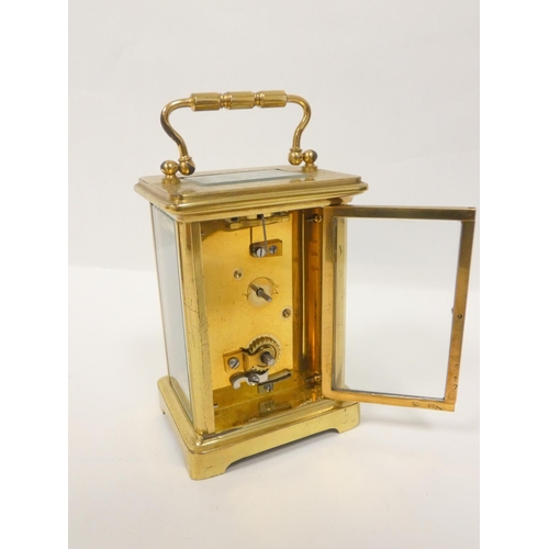 142 - Early 20th century carriage timepiece with glass sides and cylinder escapement.