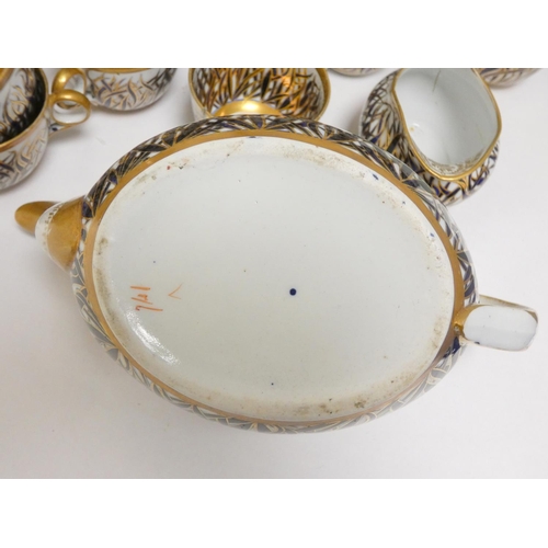 213 - New Hall, pattern 741, porcelain teaset with blue and gilt entwined foliage borders, comprising a te... 