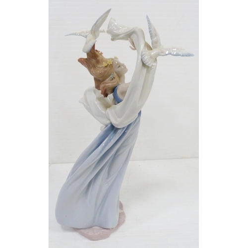 327 - Lladro Inspiration Millennium figure, 'New Horizons', 1999, impressed no. 6570 to base, 38cm high, w... 