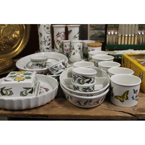 105 - Portmeirion Botanic Garden dinner ware.