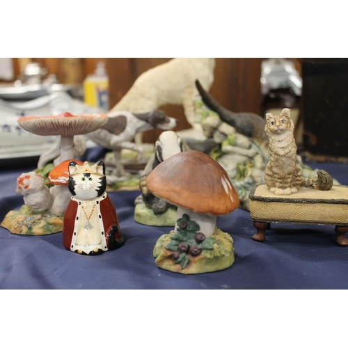 98 - Teviotdale, Borders Fine Arts, and other, animal and mushroom models.