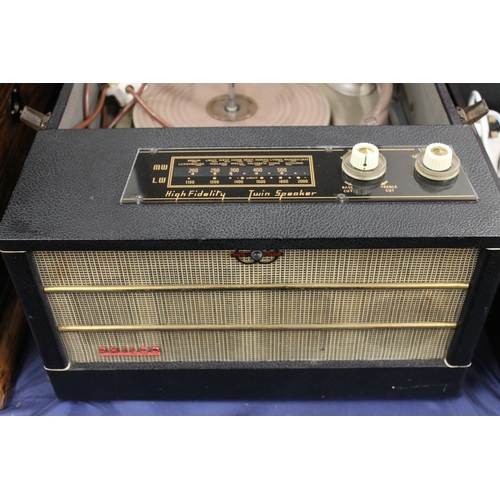 442 - Philco twin speaker record player.