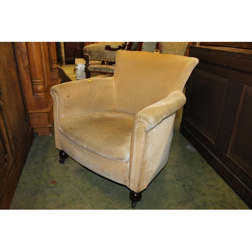 861 - Upholstered tub chair.