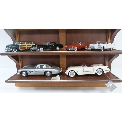 2 - Set of 'The Classic Cars of the Fifties' Franklin Mint model cars, 1.43 scale, made in Hong Kong, c.... 