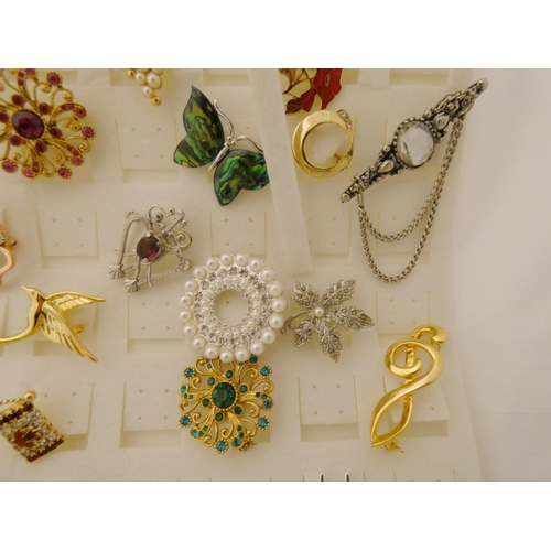 49 - Collection of costume-related ladies' earrings and brooches to include luckenbooth and Indian-style ... 